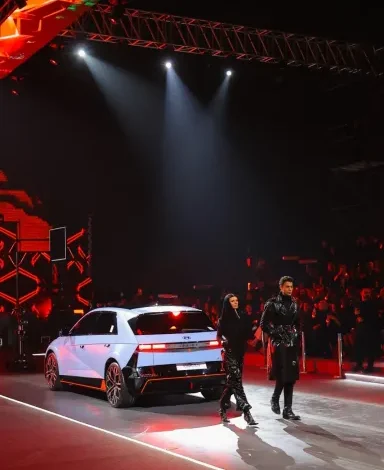 IONIQ 9 الجديدة