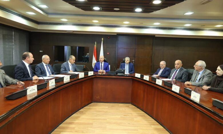 اجتماع الجمعية العامة الغير عادية لشركة موانئ مصر البحرية برئاسة وزير النقل