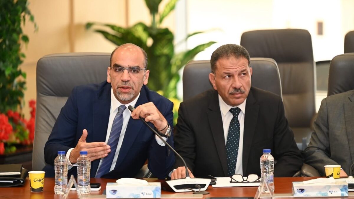 اجتماع وزارة الصناعة مع شركات تصنيع السكر