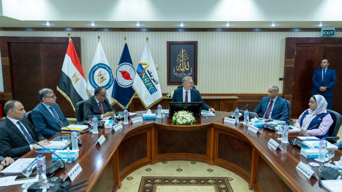 وزير البترول خلال الجمعية العامة لشركة العامرية لتكرير البترول