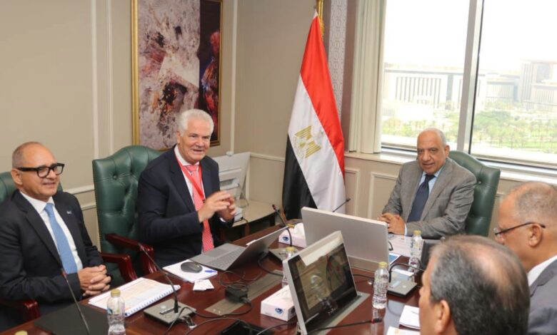 لقاء وزير الكهرباء، الدكتور محمد عصمت، مع تحالف رينيرجي جروب بارتنرز
